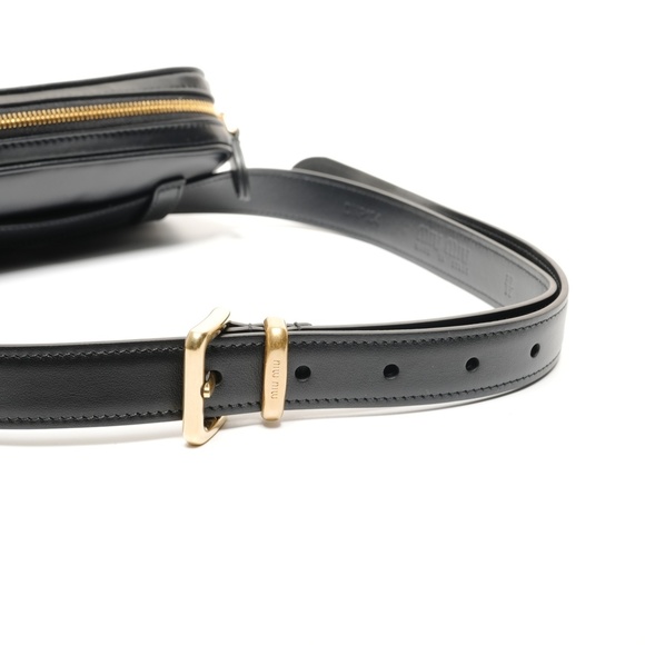 Miu Miu Miu logo leather waist bag in soft calfskin, black, WS26611 - Picture 13 of 13